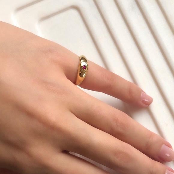 Dainty Pink Heart Stone Signet Ring, Ruby Heart - Picture 8 of 12